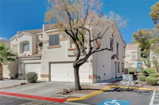 Photo #3: 2613698 Listing