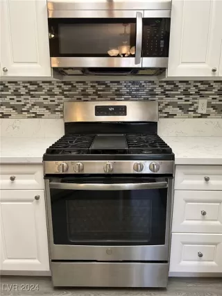 Photo #2: 2613715 Listing 