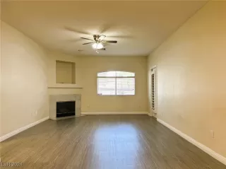 Photo #6: 2613715 Listing 