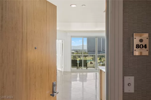 MLS: 2613816 Condo For Sale