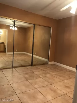 Photo #2: 2613818 Listing