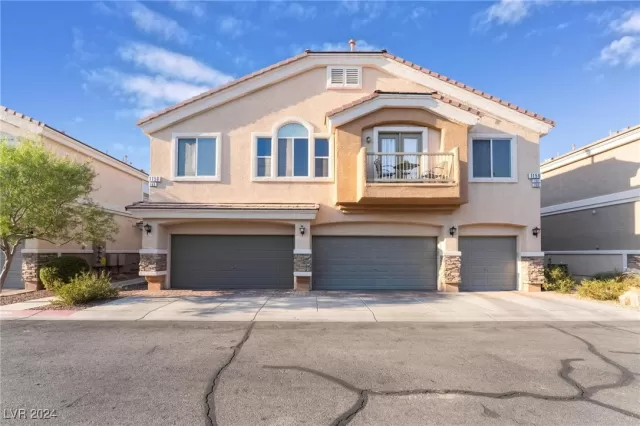 MLS: 2613865 Condo For Sale