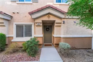 Photo #6: 2613865 Listing