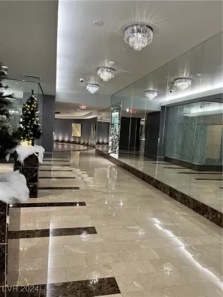 Photo #3: 2613892 Listing 