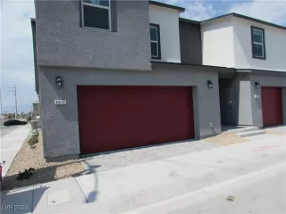 Photo #4: 2613894 Listing