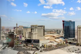 Photo #4: 2613921 Listing 