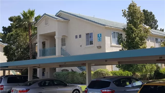 MLS: 2613931 Condo For Sale