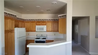 Photo #1: 2613931 Listing 