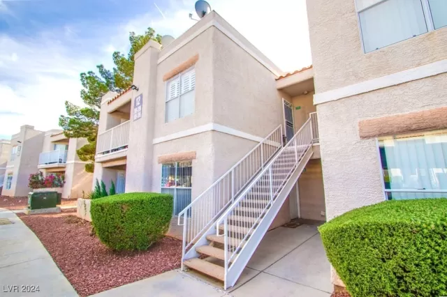 MLS: 2613934 Condo For Sale