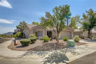 Photo #1: 2614026 Listing