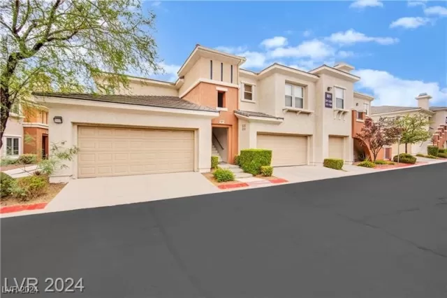 MLS: 2614064 Condo For Sale