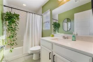 Photo #2: 2614100 Listing 