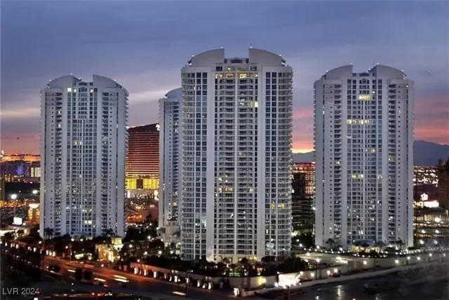 MLS: 2614112 Condo For Sale