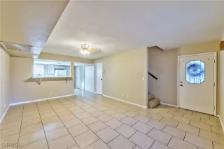 Photo #1: 2614149 Listing 