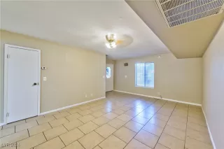 Photo #2: 2614149 Listing 