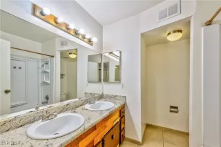 Photo #6: 2614149 Listing 