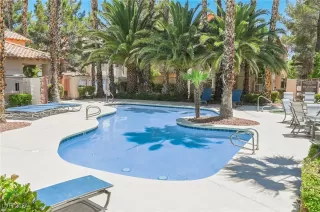 Photo #1: 2614154 Listing 