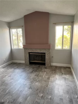 Photo #4: 2614156 Listing 