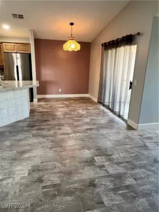 Photo #5: 2614156 Listing 