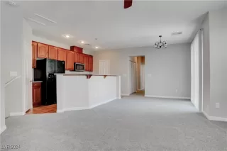 Photo #5: 2614160 Listing 