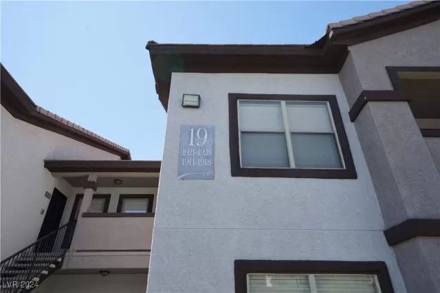 MLS: 2614214 Condo For Sale