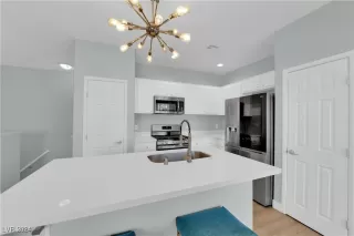 Photo #2: 2614250 Listing