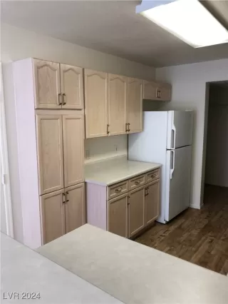 Photo #3: 2614264 Listing 