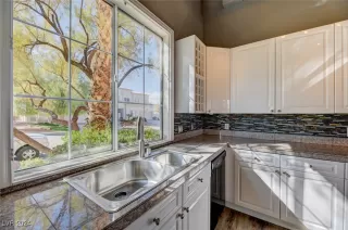 Photo #4: 2614277 Listing 