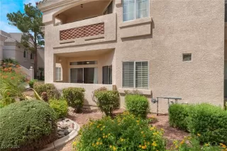 Photo #4: 2614281 Listing