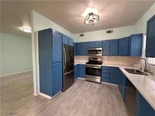 Photo #6: 2614328 Listing 