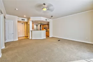 Photo #1: 2614365 Listing 