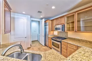 Photo #3: 2614365 Listing 