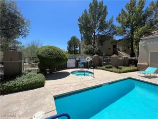 Photo #4: 2614369 Listing 