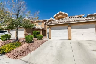 Photo #1: 2614372 Listing 