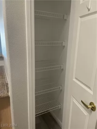 Photo #6: 2614381 Listing 