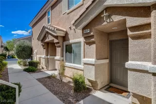 Photo #6: 2614382 Listing