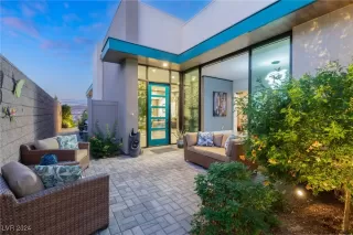 Photo #5: 2614386 Listing 