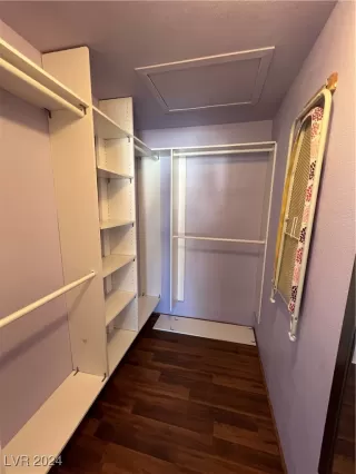 Photo #5: 2614387 Listing 