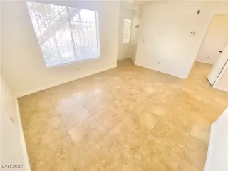 Photo #2: 2614457 Listing 