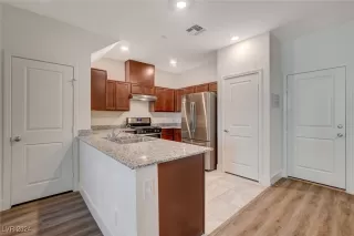 Photo #2: 2614470 Listing