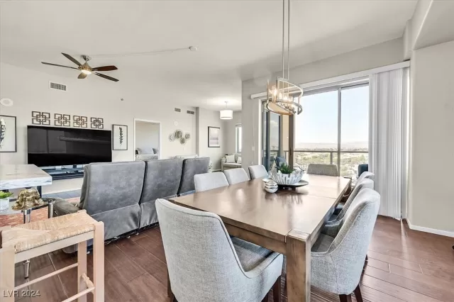 MLS: 2614503 Condo For Sale