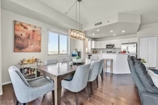 Photo #6: 2614503 Listing