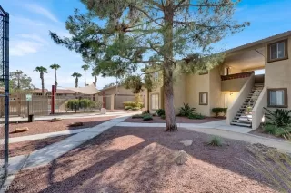 Photo #1: 2614507 Listing