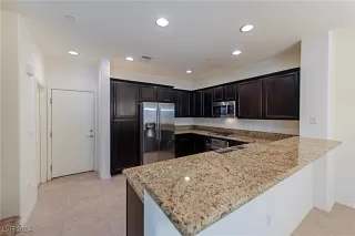 Photo #1: 2614508 Listing 