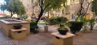 Photo #2: 2614519 Listing