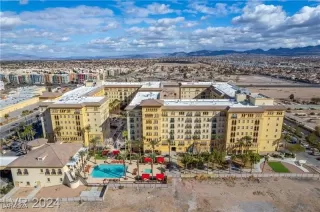 Photo #5: 2614519 Listing