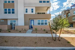 Photo #2: 2614543 Listing 