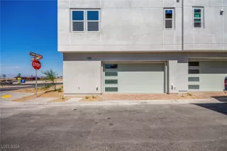 Photo #5: 2614543 Listing 