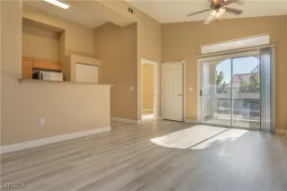 Photo #4: 2614559 Listing 