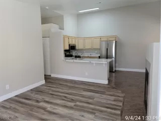 Photo #1: 2614584 Listing 